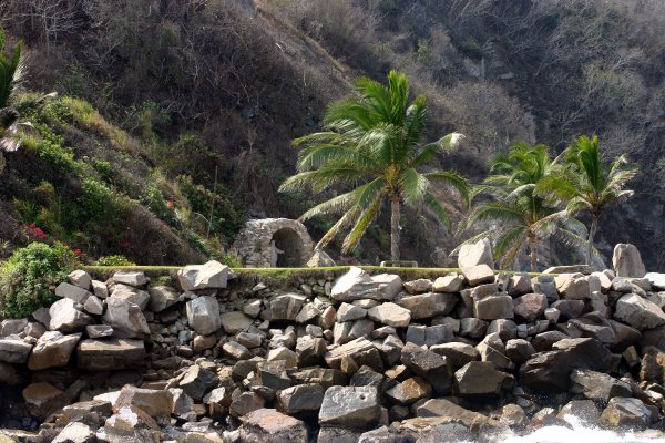 The shrine at the entrance to channel of Barre